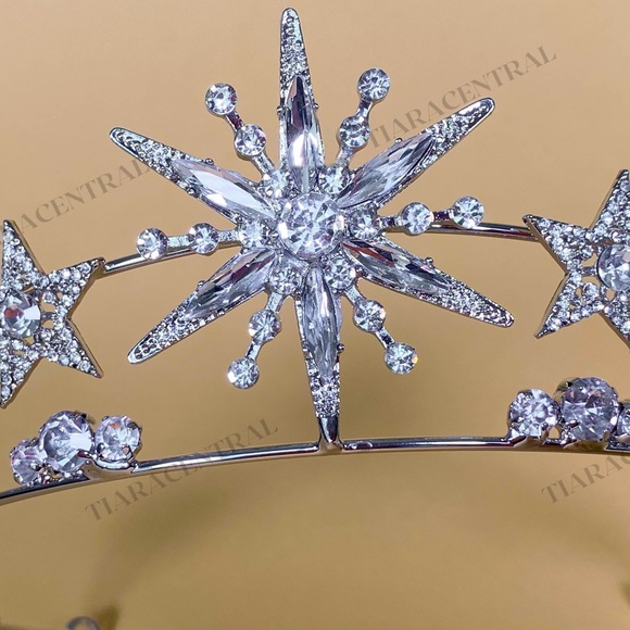 Gold or Silver Starburst Tiara - Picture 5 of 7